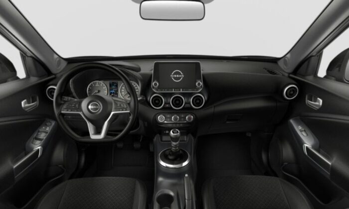 Imagen interior del modelo de coche Nissan Juke Acenta 1.0 DIG T-E6D Full de color gris con cambio manual y motor gasolina 85kw/114cv.