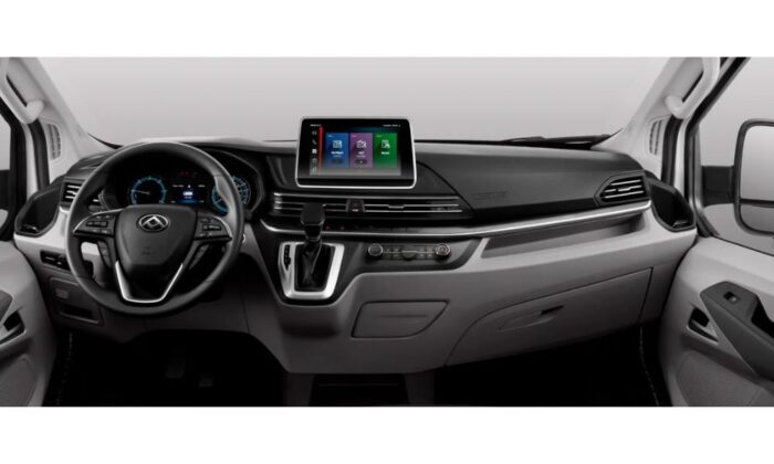 Imagen interior del coche Maxus modelo eDeliver9 50Kw con potencia/motor eléctrico 204 CV,Cambio Automático y con un Motor 100% Eléctrico.
