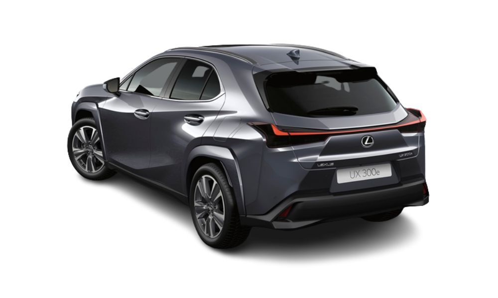 Imagen lateral trasera del vehículo marca Lexus UX 2.0 250 H acabado Premium, 184 CV de potencia, combustible híbrido y cambio de marcha automático.